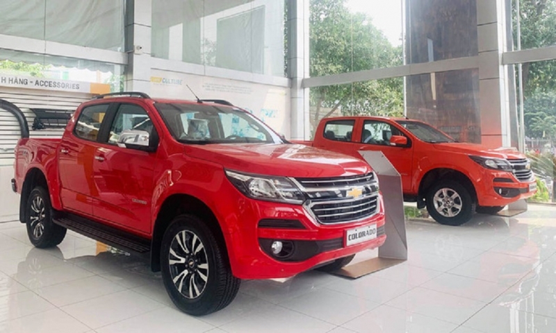 Chevrolet Trailblazer, Colorado xả hàng, giảm giá gần 200 triệu chevrolet trailblazer colorado xa kho giam gia gan 200 trieu
