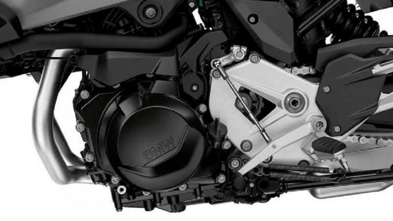 bmw f900r va f900xr ra mat voi gia khoi diem tren 300 trieu