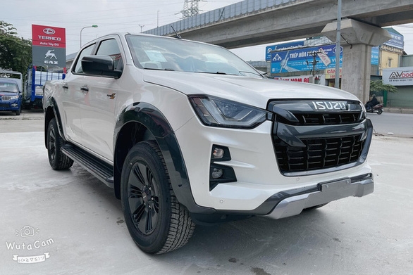 Isuzu D-Max 2022 giá từ 640 triệu đồng tại Việt Nam