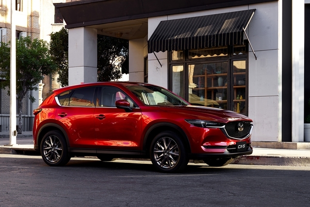 Vì sao Mazda CX5 liên tiếp dẫn đầu doanh số bán xe phân khúc CUV hạng C?