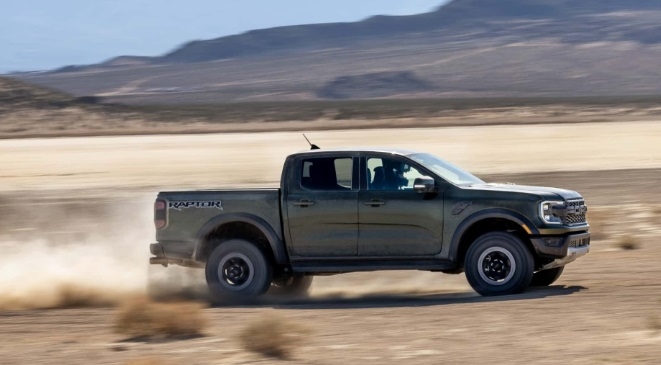 Cận cảnh Ford Ranger Raptor 2024 vừa ra mắt tại Mỹ, giá quy đổi từ 2 tỷ đồng