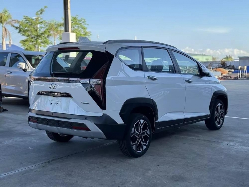 Hyundai Stargazer X 2024 về đại lý, sẵn sàng bàn giao cho khách hàng Hyundai Stargazer X 2024 về đại lý, sẵn sàng bàn giao cho khách hàng