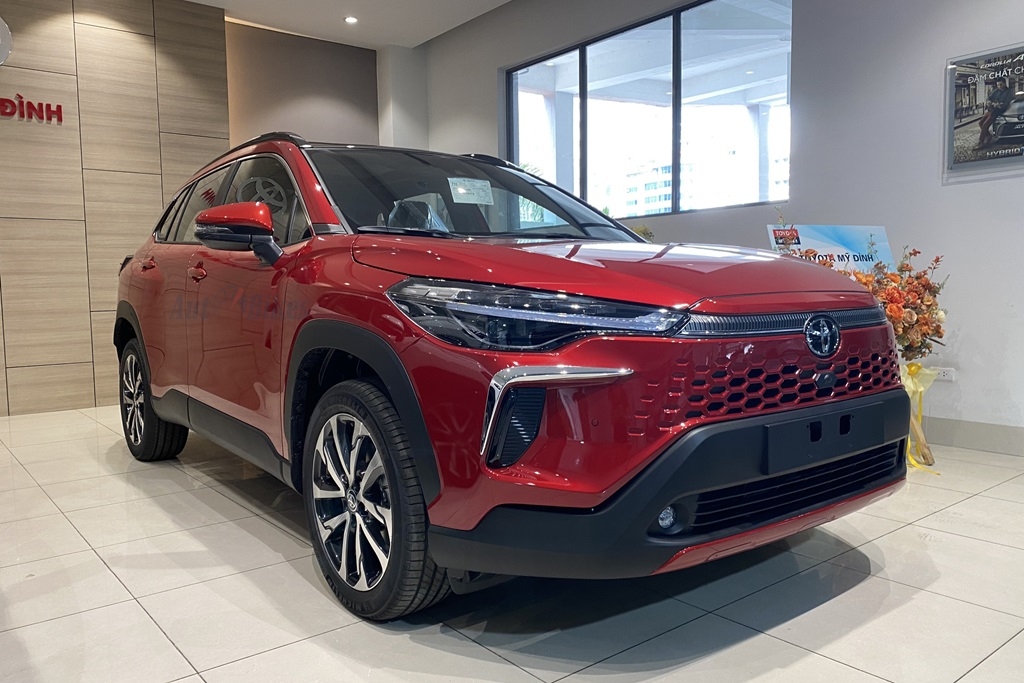 Ảnh thực tế Toyota Corolla Cross 2024 vừa ra mắt Việt Nam Ảnh thực tế Toyota Corolla Cross 2024 vừa ra mắt Việt Nam