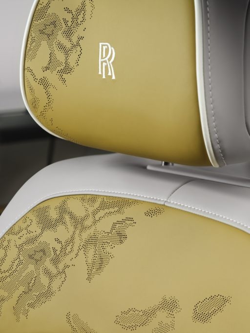 Rolls-Royce Cullinan Series II có giá từ 36,7 tỷ đồng tại Việt Nam