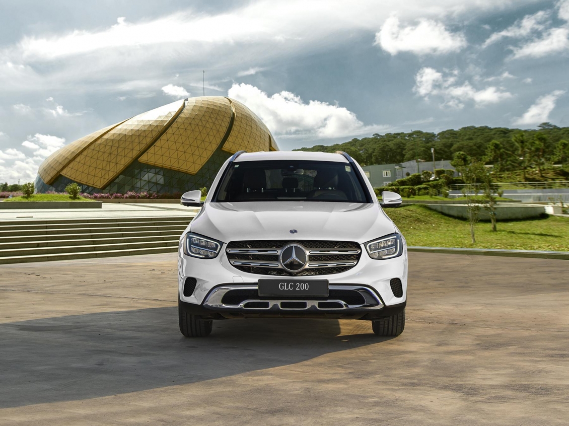 Mercedes-Benz Việt Nam triệu hồi hơn 1.700 xe sang vì nguy cơ cháy nổ