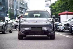 Đại lý nhận cọc Lynk & Co 08, giá dự kiến khoảng 1,5 tỷ đồng