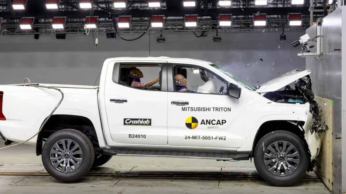 Mitsubishi Triton 2025 đạt 5 sao an toàn ANCAP theo tiêu chí mới