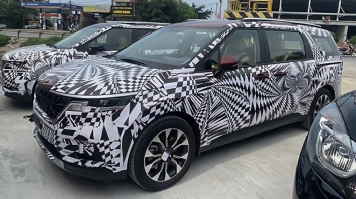 Kia Sonet và Sedona 2021 sắp ra mắt tại Việt Nam?
