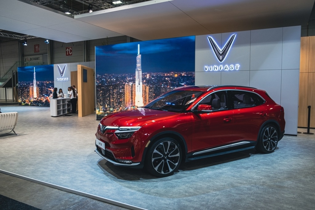VinFast VF8