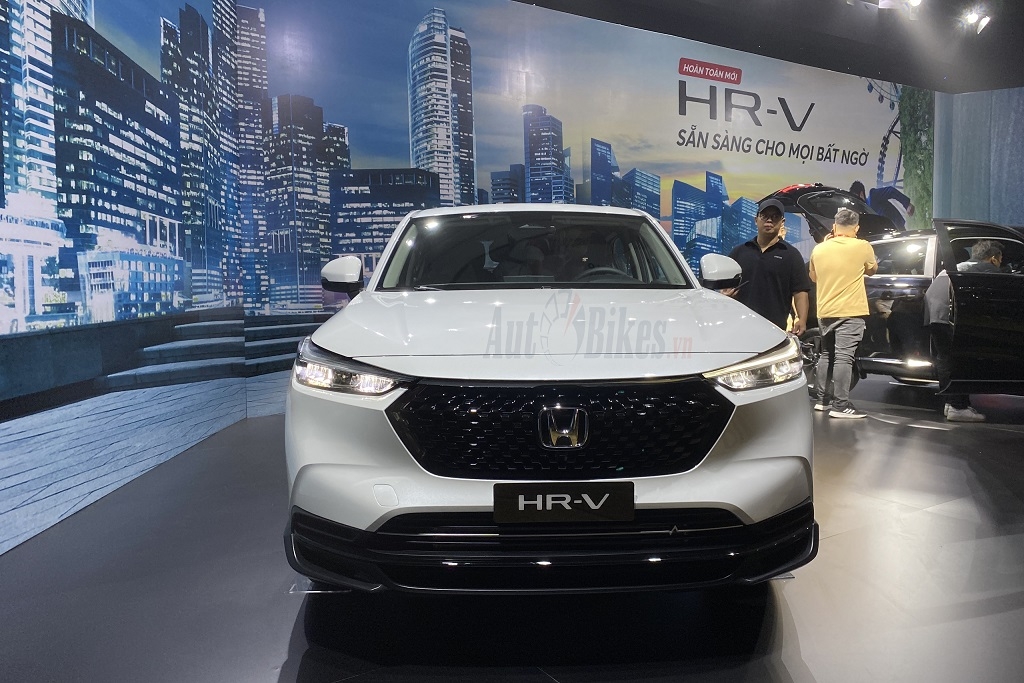 Honda HR-V 2022 giá từ 826 triệu đồng tại Việt Nam
