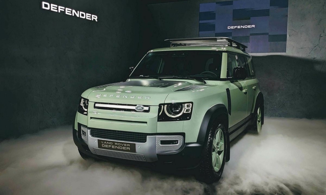 Land Rover Defender bản kỷ niệm 75 năm ra mắt, giá 6,9 tỷ đồng