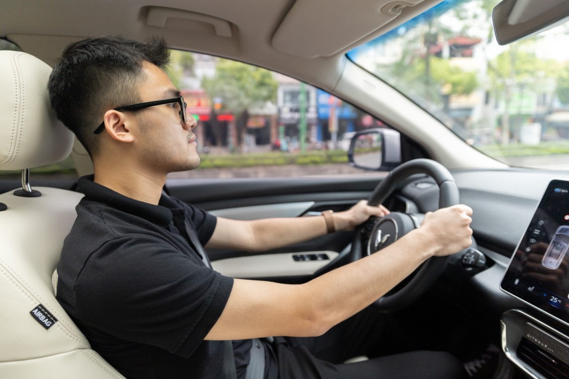 VinFast VF8: SUV điện hàng đầu cho cho gia đình hiện đại VinFast VF8: SUV điện hàng đầu cho cho gia đình hiện đại