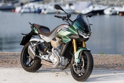 Moto Guzzi V100 Mandello sẽ ra mắt Việt Nam vào tháng 8 tới