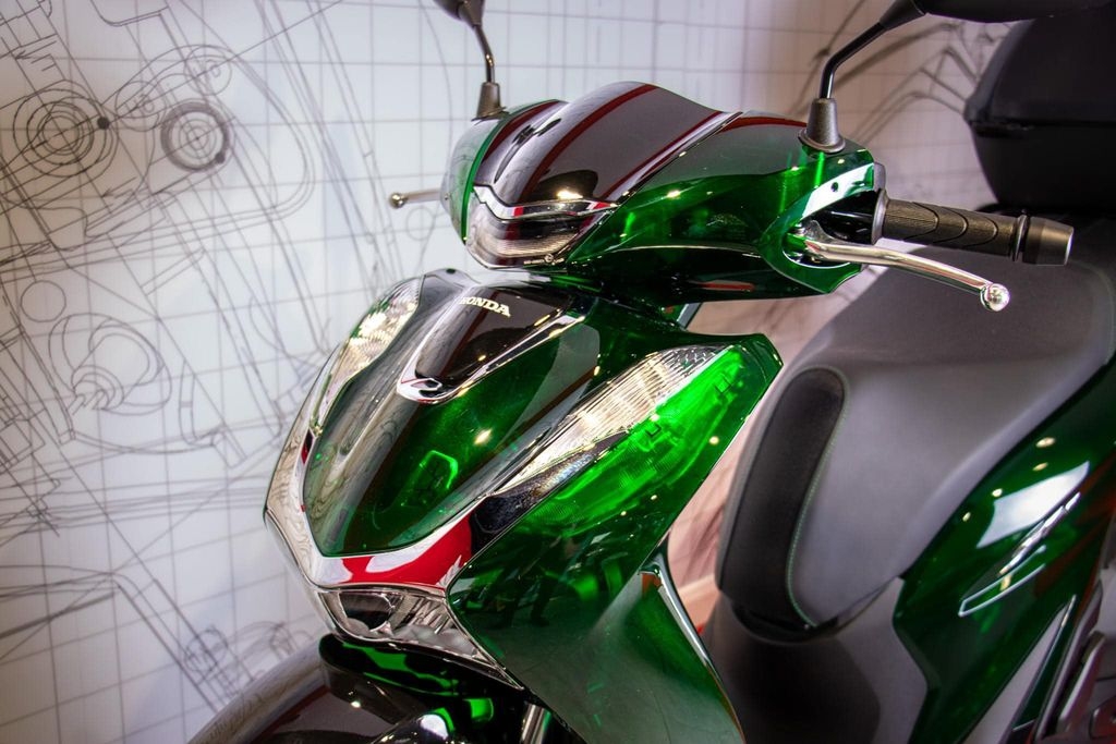 Honda SH Vetro phiên bản giới hạn giá từ 140 triệu đồng tại Việt Nam