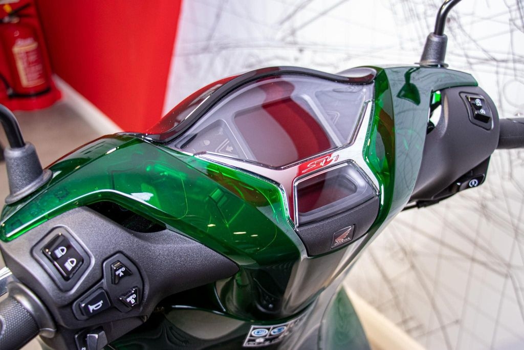 Honda SH Vetro phiên bản giới hạn giá từ 140 triệu đồng tại Việt Nam