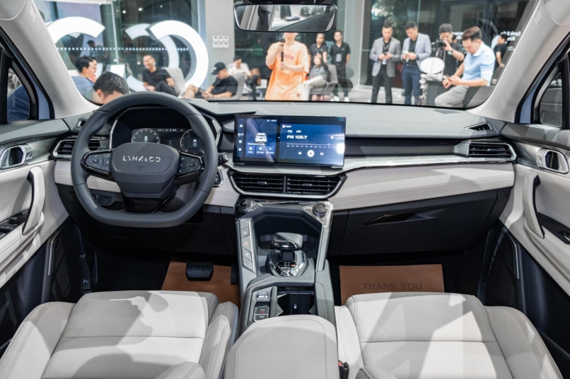 Lynk & Co 06 có gì để cạnh tranh với Mitsubishi Xforce, Kia Seltos? Lynk & Co 06 có gì để cạnh tranh với Mitsubishi Xforce, Kia Seltos?