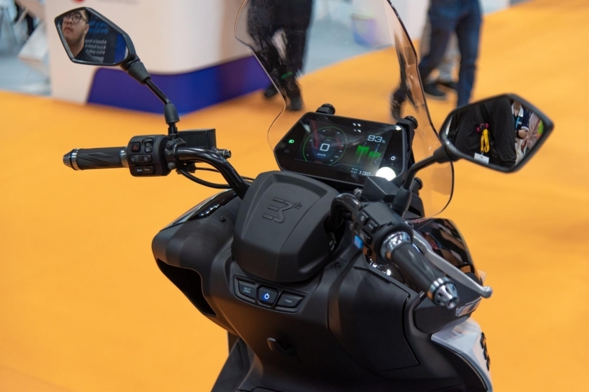 Xe máy điện E3 Mobility Deux7 sắp bán tại Việt Nam Xe máy điện E3 Mobility Deux7 sắp bán tại Việt Nam