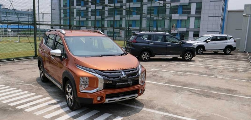 mitsubishi xpander cross da co mat tai viet nam cho ngay ra mat