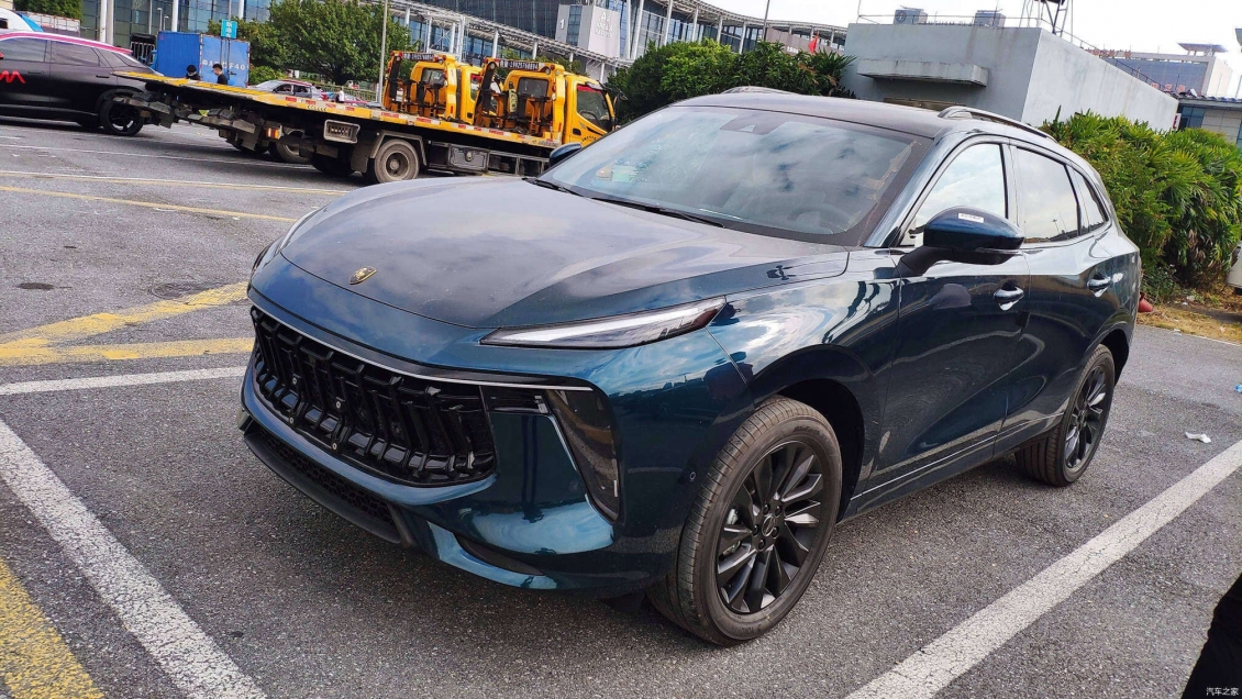 Xe Tàu Dongfeng T5 Evo sắp cập bến tại Việt Nam, đấu Beijing X7