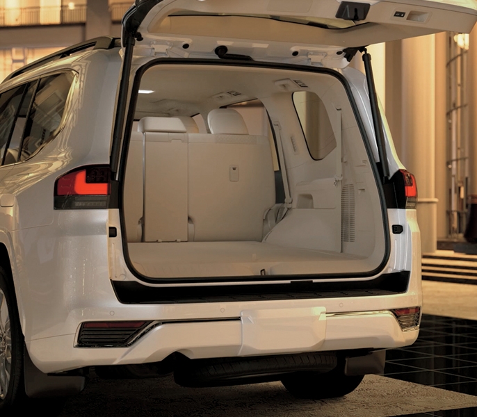 Toyota Land Cruiser 2021 giá từ 4,06 tỷ đồng tại Việt Nam