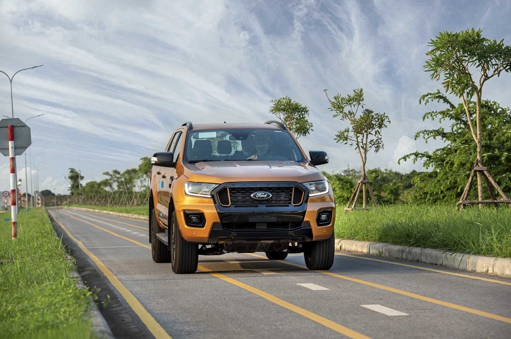 Phân khúc xe bán tải: Ford Ranger áp đảo
