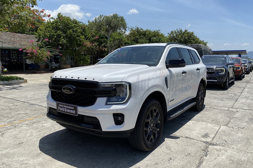 Vì sao Ford Everest 2023 phải dùng dung dịch AdBlue? Vì sao Ford Everest 2023 phải dùng dung dịch AdBlue?