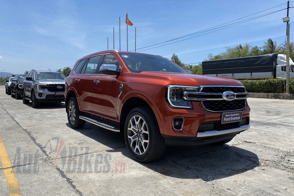 Top 10 ô tô bán chạy nhất Việt Nam tháng 10/2022: