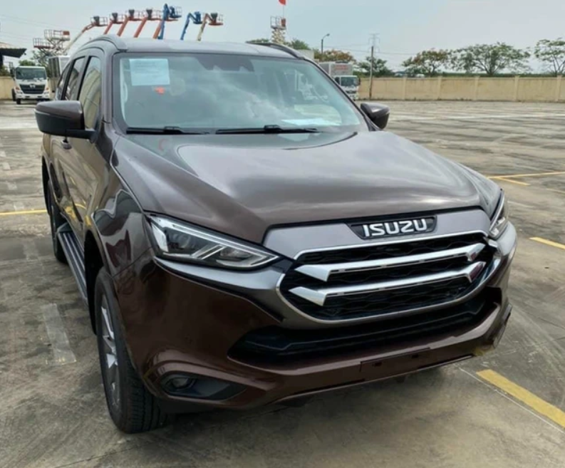 Isuzu mu-X 2022