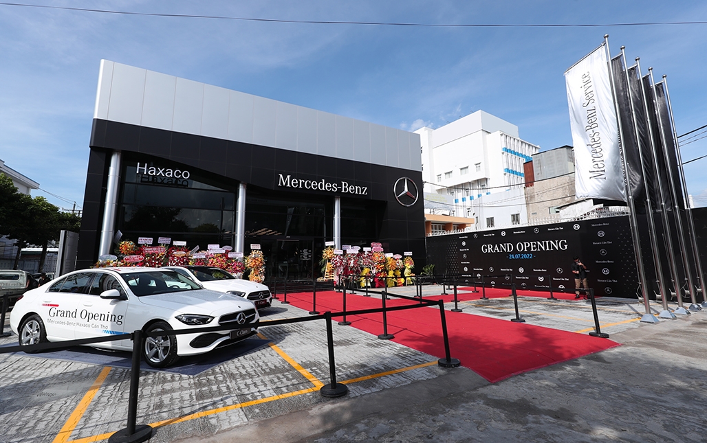 Mercedes-Benz Mercedes-Benz