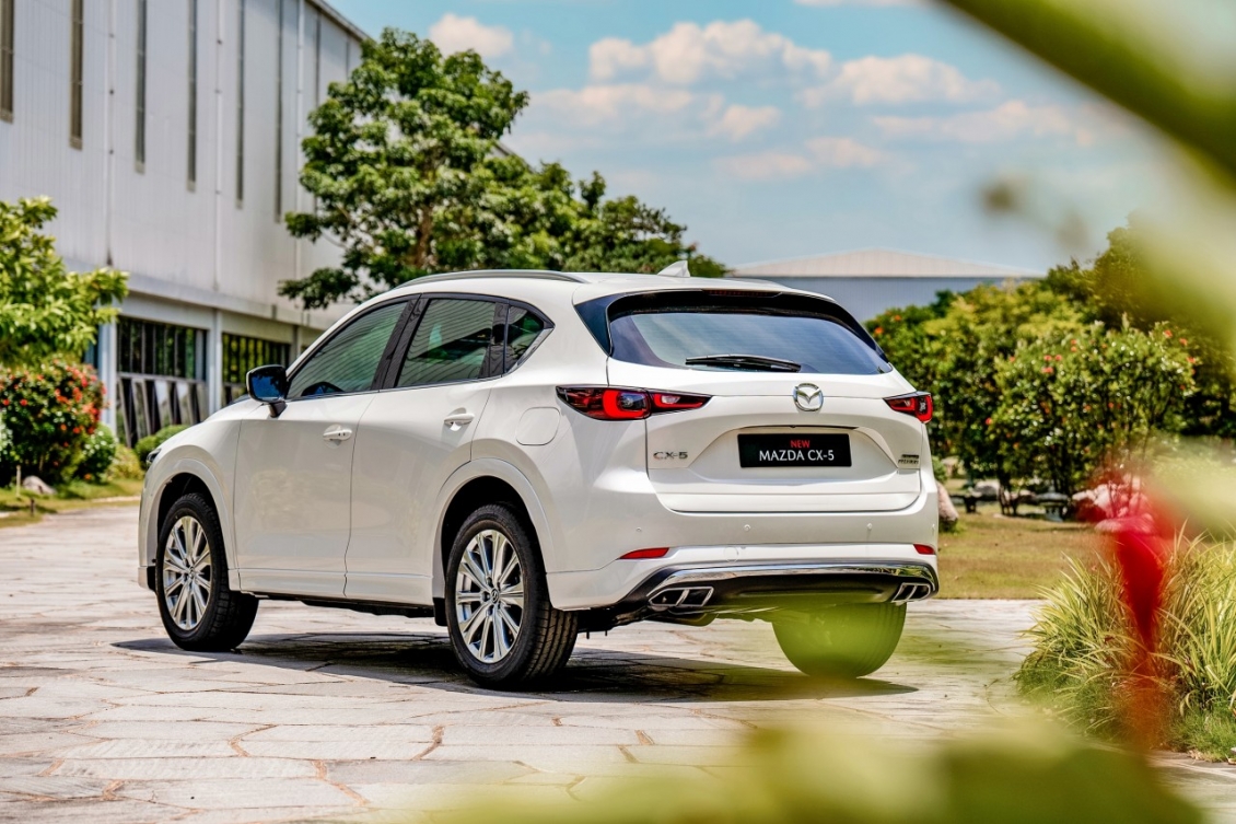 Vì sao Mazda CX-5 thu hút khách Việt: Công nghệ hay giá bán?