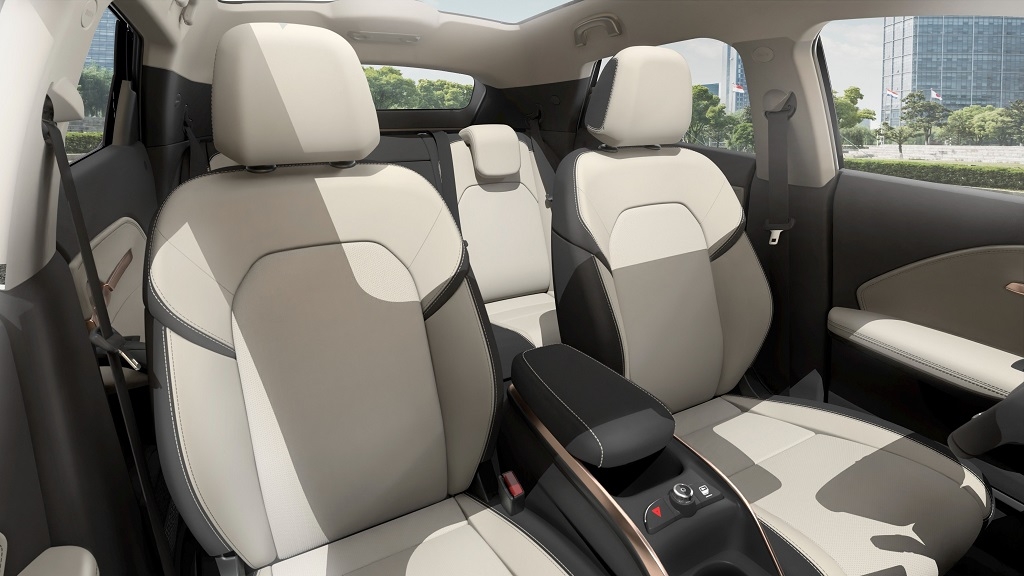 Hình ảnh thức tế mẫu xe điện VinFast VF6 vừa ra mắt Việt Nam