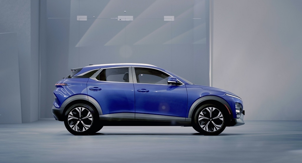 Hình ảnh thức tế mẫu xe điện VinFast VF6 vừa ra mắt Việt Nam