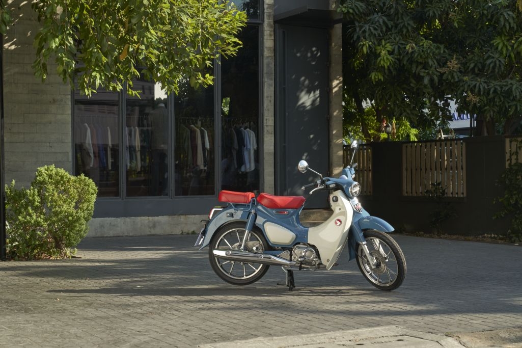 Honda Wave Alpha Retro và Super Cub C125 ra mắt, giá từ 19 triệu đồng