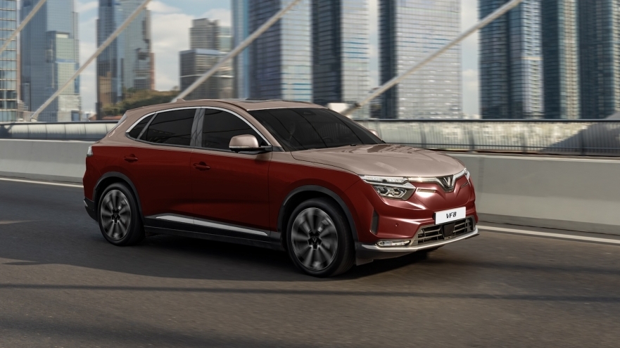 vinfast ra mat phien ban nang cap vf8 lux gia tu 1170 ty dong