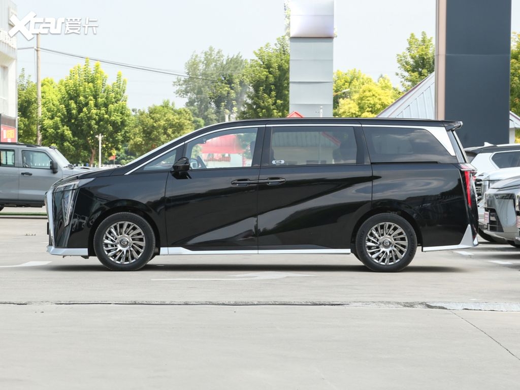 GAC M8 sắp về Việt Nam có gì đặc biệt?