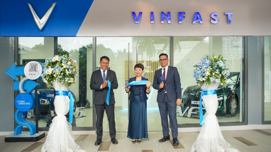 VinFast khai trương 3 cửa hàng đầu tiên tại Philippines