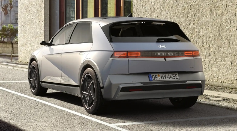 Hyundai Ioniq 5 2025 ra mắt, giá quy đổi gần 1,9 tỷ đồng