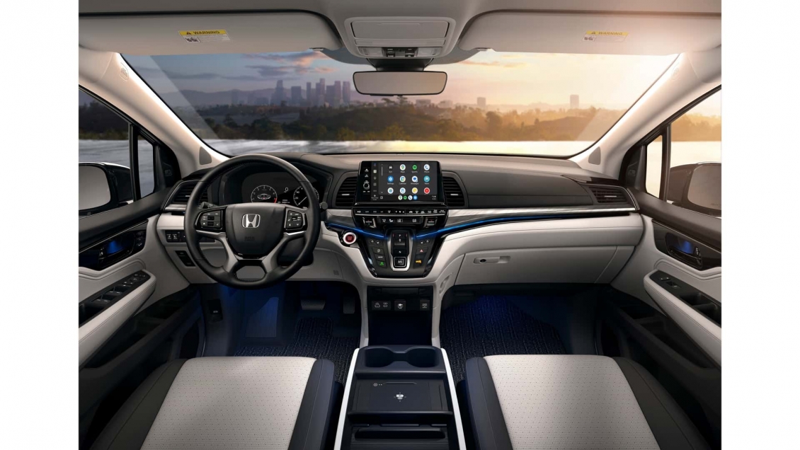 Honda Odyssey 2025 ra mắt, giá quy đổi từ 1 tỷ đồng