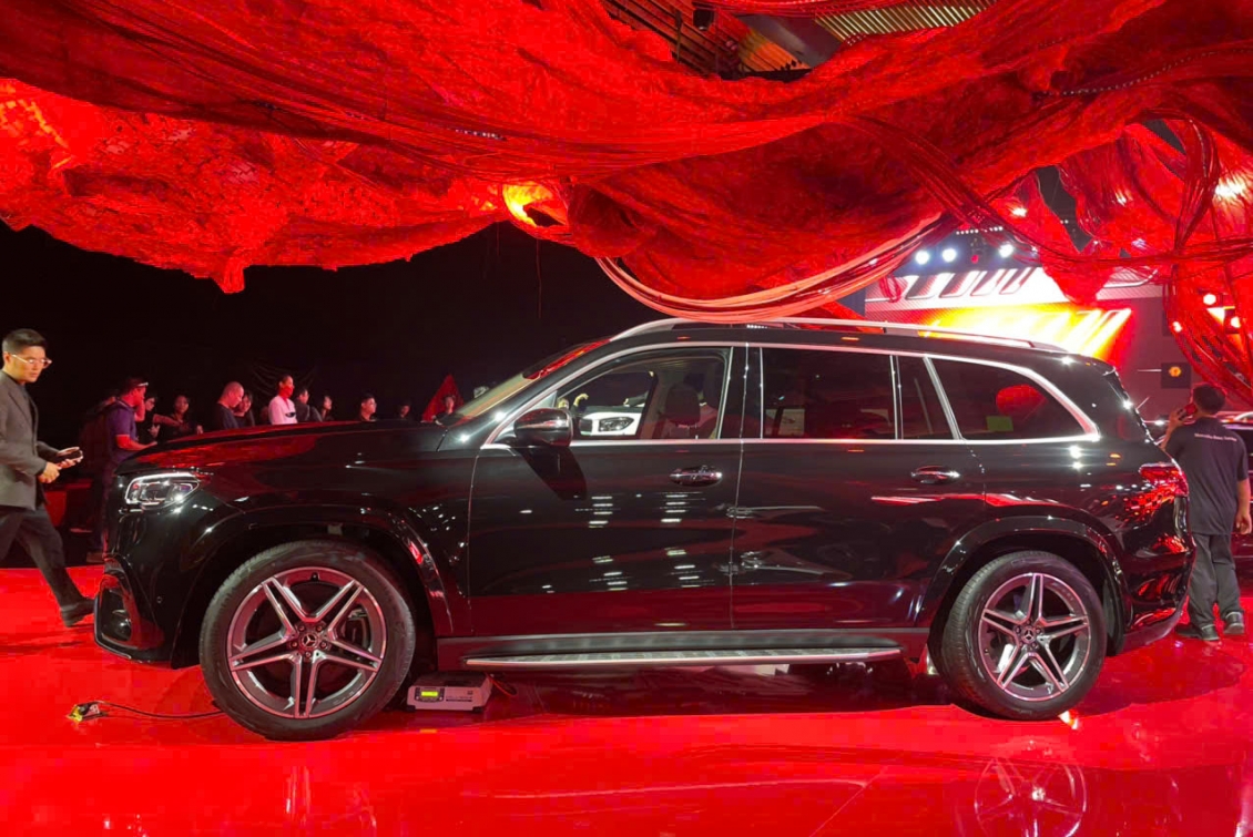 Mercedes-Benz GLS 2025 ra mắt tại Việt Nam, giá từ 5,7 tỷ đồng Mercedes-Benz GLS 2025 ra mắt tại Việt Nam, giá từ 5,7 tỷ đồng