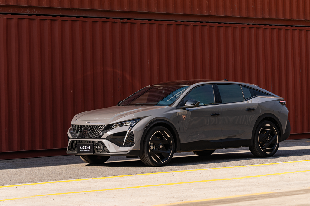 Peugeot 408 Legend Edition ra mắt tại Việt Nam, giá khởi điểm từ 1 tỷ đồng