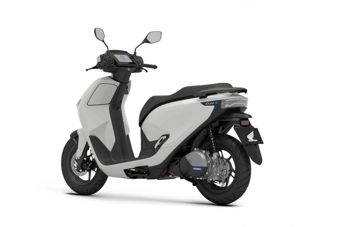 Xe máy điện Honda CUV e: chính thức bàn giao đến những khách hàng đầu tiên Xe máy điện Honda CUV e: chính thức bàn giao đến những khách hàng đầu tiên