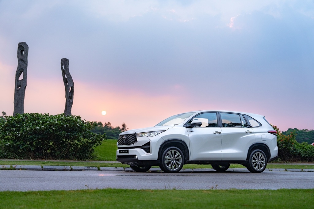 Doanh số Toyota Việt Nam tăng mạnh trong 6 tháng đầu năm 2025