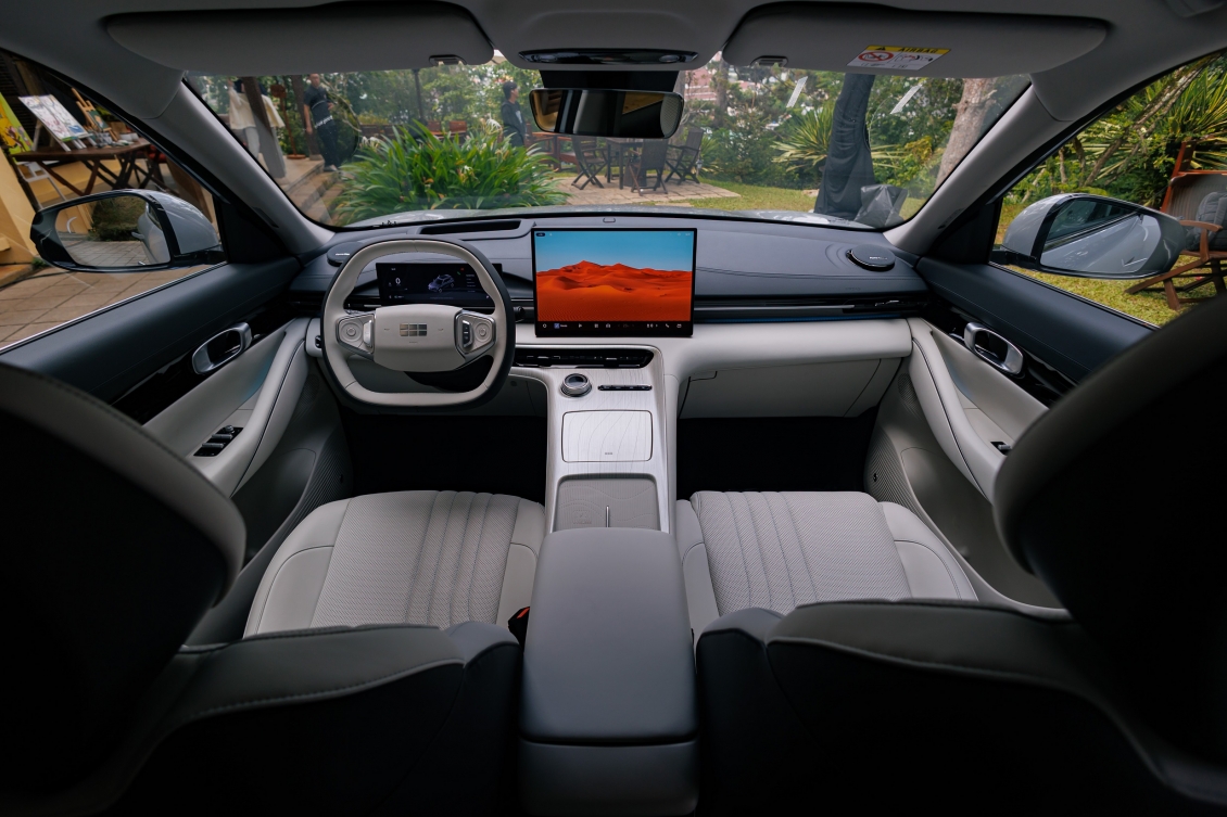 Cận cảnh Geely EX5 vừa ra mắt tại Việt Nam, giá từ 839 triệu đồng