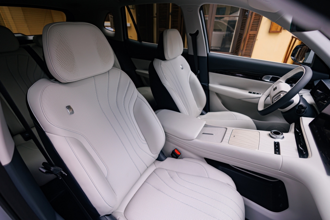 Cận cảnh Geely EX5 vừa ra mắt tại Việt Nam, giá từ 839 triệu đồng