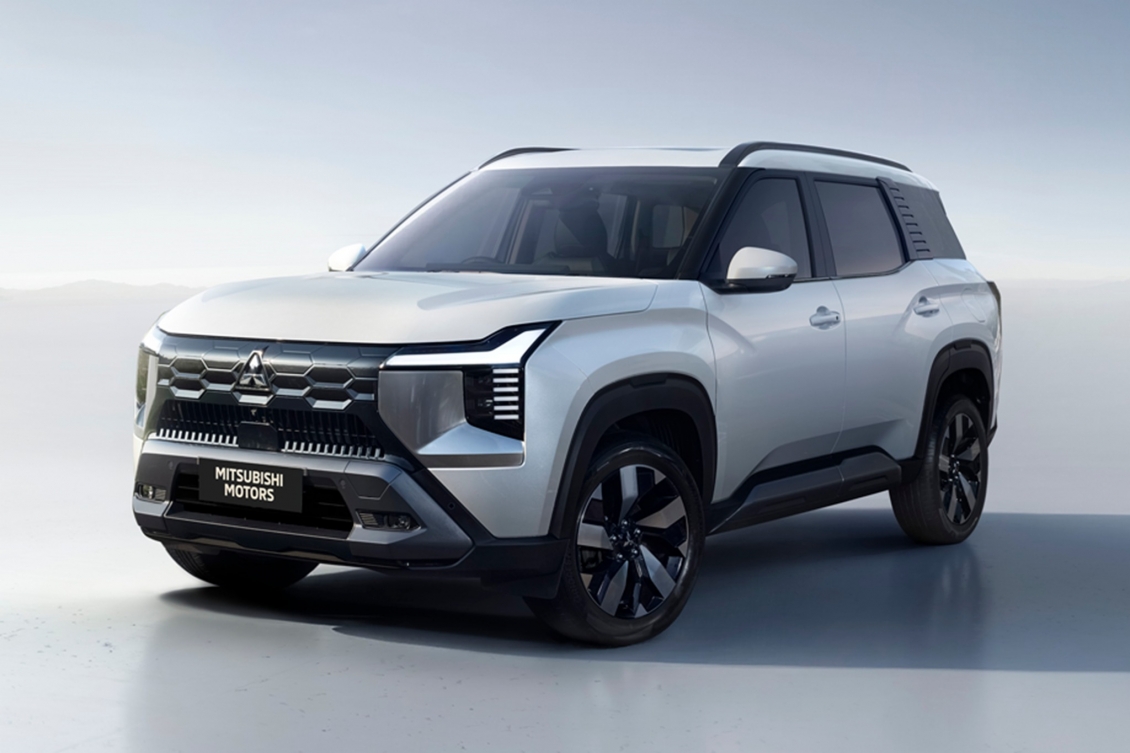 Mitsubishi Destinator chính thức ra mắt