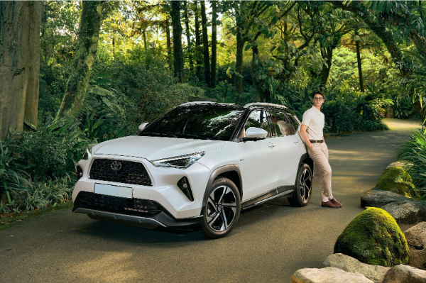 Yaris Cross dẫn sóng phân khúc SUV đô thị, tạo dấu ấn mừng thành tựu 1 triệu xe Yaris Cross dẫn sóng phân khúc SUV đô thị, tạo dấu ấn mừng thành tựu 1 triệu xe