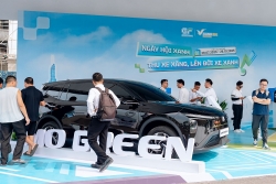 Đổi xe xăng cũ lấy xe điện VinFast tại Hà Nội: Tài xế dịch vụ nhận ưu đãi kép với Limo Green