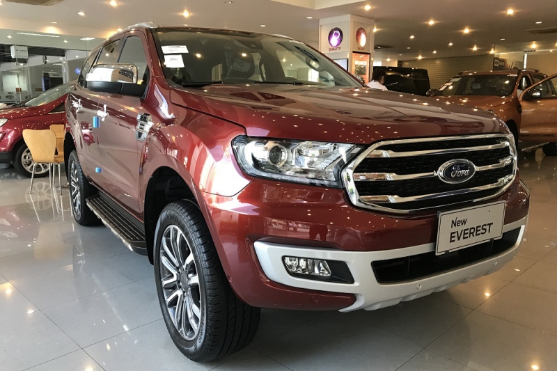 so sanh ford everest 20l 4wd va hyundai santa fe 22 dau cao cap