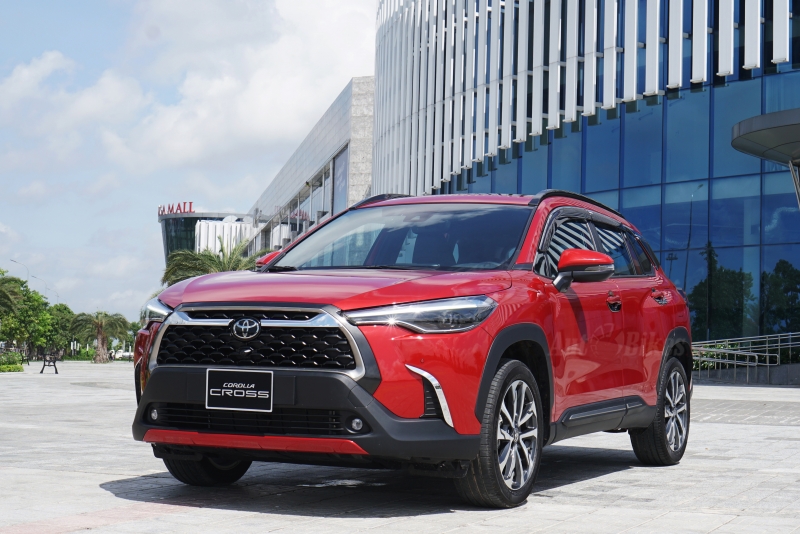 Đánh giá xe Toyota Corolla Cross: Ấn tượng an toàn, giá tốt danh gia xe toyota corolla cross tre trung hien dai va em ai khi di chuyen