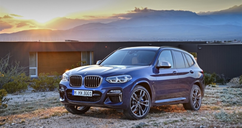 Tháng 'cô hồn', BMW X3 giảm giá khủng 350 triệu đồng